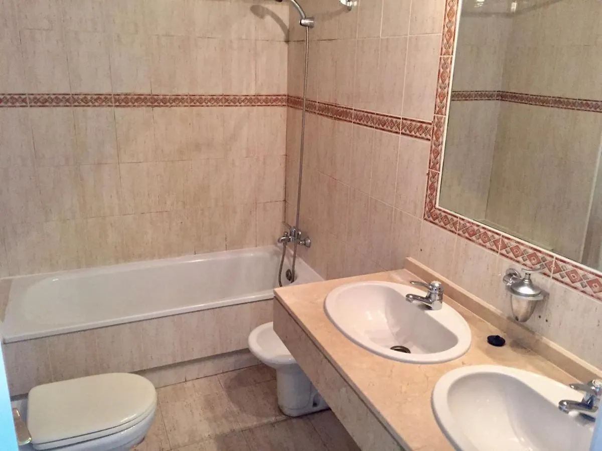 Amazing Apartment For Families Up To 6 Persons Benalmádena