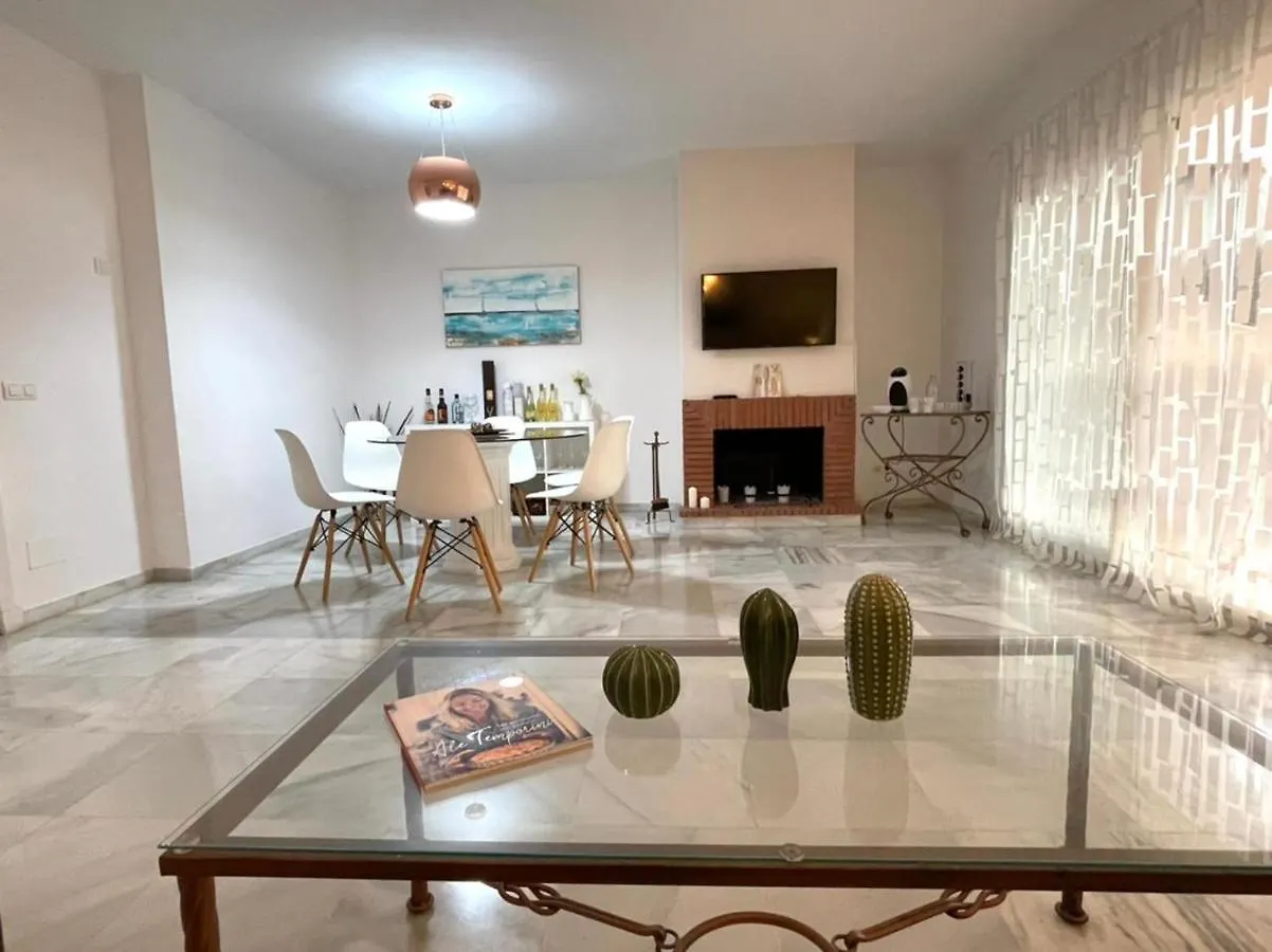 Amazing Apartment For Families Up To 6 Persons Benalmadena
