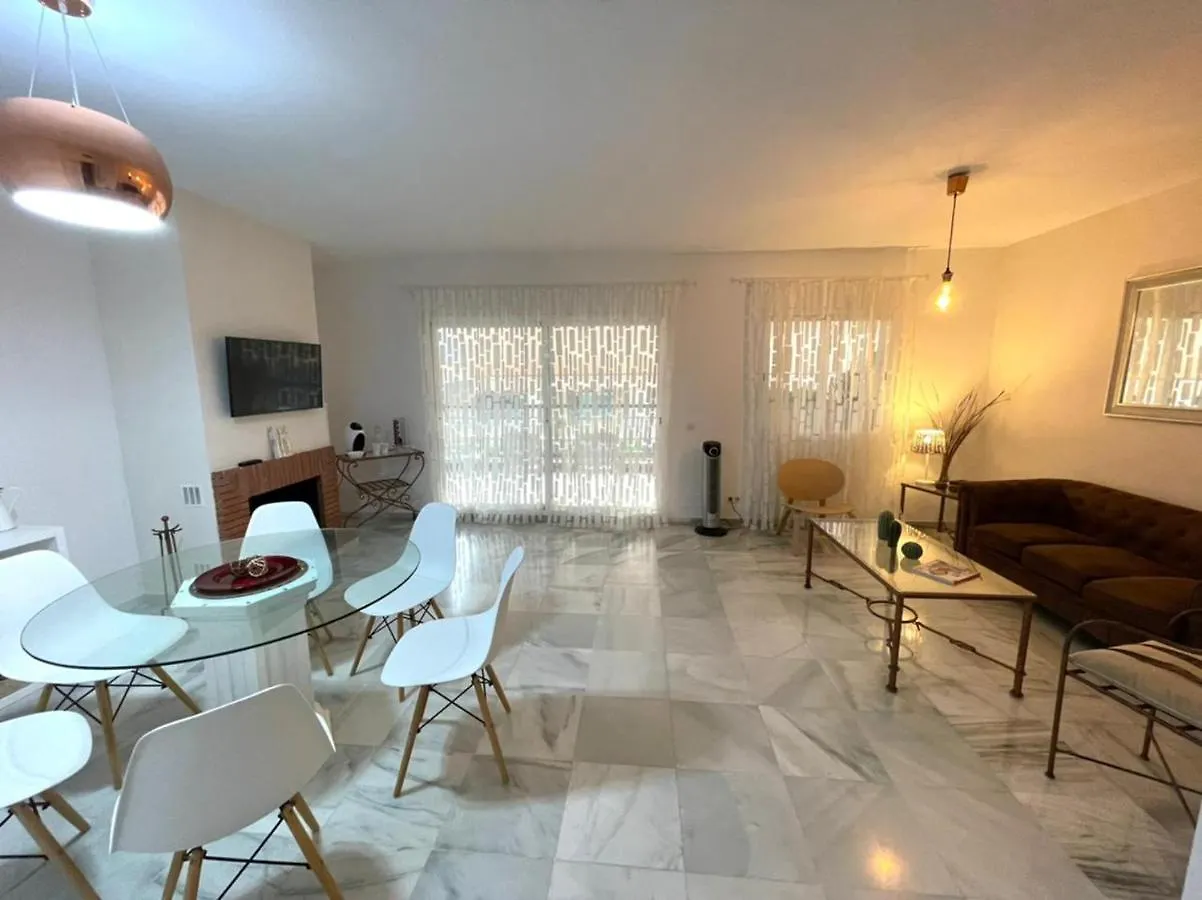 Amazing Apartment For Families Up To 6 Persons Benalmadena