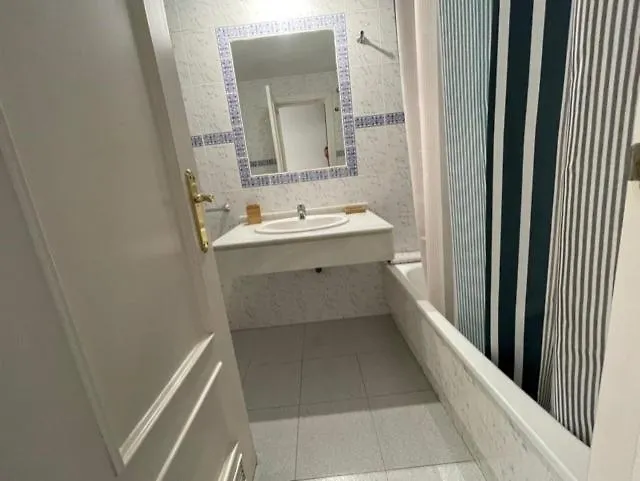 Amazing Apartment For Families Up To 6 Persons Benalmadena 0*,  Spain